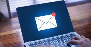 Datele personale ale românilor, expuse. Peste 100 de servicii de evidență folosesc adrese de Yahoo sau Gmail