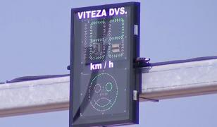 Cum funcționează radarele fixe de pe DN1, care nu aplică amenzi. Şoferii văd imediat dacă au mers prea repede