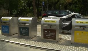 Au aruncat la gunoi proiectul de colectare smart. Pubelele inteligente au costat zeci de milioane