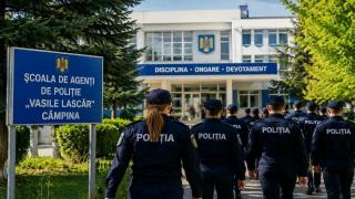 Scandal la Şcoala de Poliţie din Câmpina. O elevă acuză un profesor de avansuri și atingeri nepotrivite