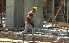 Domeniul care a salvat economia ţării, în pericol. Germania vrea muncitori români: 200.000 de joburi