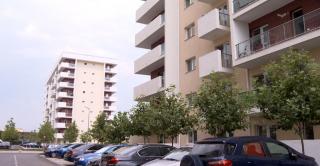 Mesajul aparent banal care îți poate goli contul. Escrocii se folosesc acum de polițele de asigurare