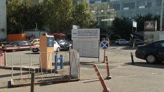 O parcare din Bucureşti e mină de aur: e 60 de lei ora, dar mereu e cel puţin 50% plină