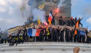 Zeci de răniți și cel puțin 164 de persoane reținute după protestele violente din liceele din Franța