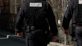 Jandarm din București, reținut după ce ar fi agresat o femeie transgender. 