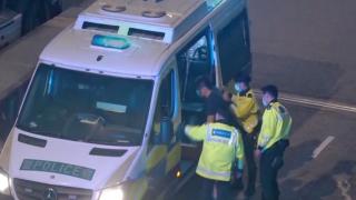Românce ținute captive în Creta, într-o rețea de proxenetism. Un taximetrist român, printre suspecții arestați