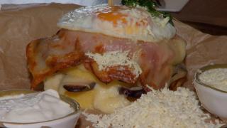 Preparatele simple de acasă ajung să coste mult în restaurante. Cum sunt reinventate reţetele bunicii