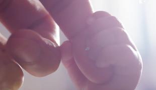 Viitoarele mame ar putea avea un însoțitor la naștere. Un proiect de lege le-ar putea oferi mai multe drepturi