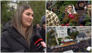 Reacţia unei credincioase venită la hramul Sfintei Cuvioase Parascheva: 