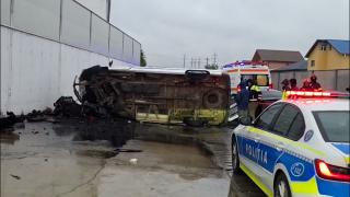 Şoferul microbuzului implicat în accidentul din Constanţa era un cetăţean din Sri Lanka cu permisul suspendat