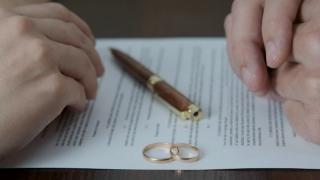 Se schimbă regulile de divorţ pentru părinţii cu copii. Condiţia care ar putea deveni obligatorie