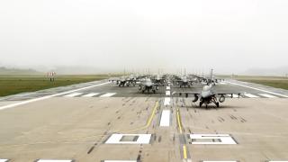 Marea Neagră a devenit una dintre cele mai periculoase rute de navigaţie din lume. NATO ia măsuri