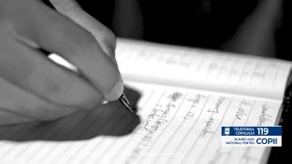 Planurile elevului cuțitar din Bistrița, într-un jurnal. Voia să ucidă 5 colegi și să își facă partid politic