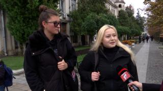 Băutura care ia locul berii clasice în preferinţele românilor. Tinerii golesc rafturile magazinelor