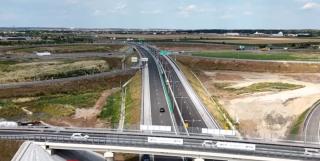 Şoferii nu scapă de aglomeraţia de pe Centura Capitalei. Deschiderea celor 13 km din A0 Nord, amânată din nou