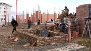 Racordare gratuită la utilităţi pentru românii care îşi construiesc prima casă. Ce nu au voie să facă 10 ani
