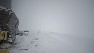 Locul din România unde iarna a venit deja. Temperaturi de -5 grade, iar zăpada depășește 30 de centimetri