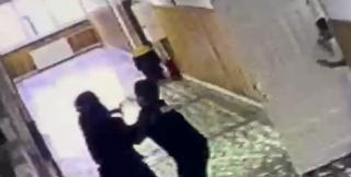 Elevul de 13 ani care şi-a înjunghiat profesoara plănuia atacul din februarie. Ce au aflat anchetatorii