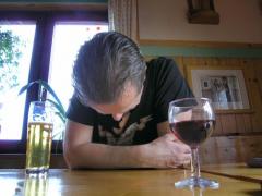 Suntem campioni mondiali la alcool! Românii, mai mari băutori decât cehii și germanii