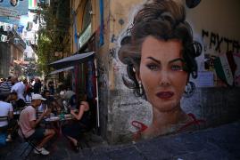 Sophia Loren și frumusețea naturală a unei epoci uitate: Când părul de pe corpul femeii nu era un scandal, ci o realitate