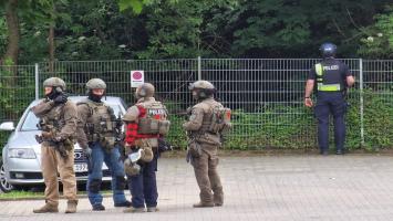 Un nou atac armat în Germania: un bărbat și-a împușcat soția, apoi a tras în alte trei persoane, într-un coafor