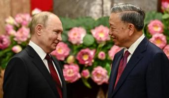 Putin îşi continuă turneul asiatic în Vietnam. Este prima vizită în această ţară, după aproape un deceniu