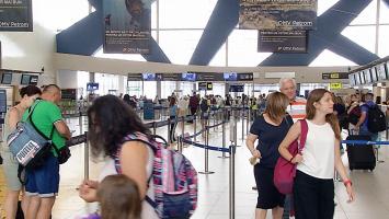 Aeroportul Otopeni a pus în funcţiune şase sisteme de aer condiţionat, după amenda ANPC