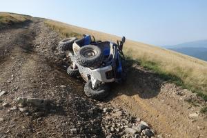 Accident mortal cu ATV-ul, în Argeș. Un bărbat și-a pierdut viața, iar o femeie și un copil au fost răniți