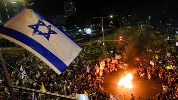 Proteste fără precedent în Israel: 750.000 de oameni în stradă. Manifestanţii cer un acord pentru eliberarea ostaticilor din Gaza