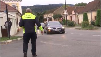 Protest la o şcoală din Braşov. Elev de 11 ani, lovit mortal de camion, din cauza drumului de coşmar: "Să nu se mai întâmple o tragedie"