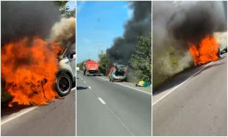 Mașina unei familii a luat foc în mers, pe centura de vest a Ploieștiului. Imagini dramatice pe sensul de mers către Brașov