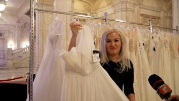 Rochie de mireasă, vândută cu doar 90 de lei la Târgul de Nunţi. Cât costa iniţial