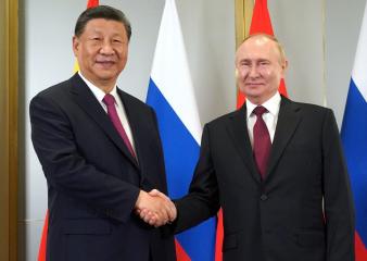 China se apropie tot mai mult de Rusia. Xi Jinping i-a spus lui Vladimir Putin că este pregătit "să dezvolte" relaţii mai puternice