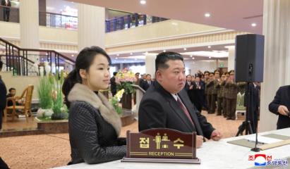 Liderul nord-coreean Kim Jong-un și fiica sa au inaugurat un complex hotelier montan de lux