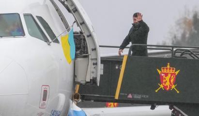 Patru drone misterioase ar fi urmărit avionul lui Zelenski cu puțin timp înainte de aterizarea la Dublin