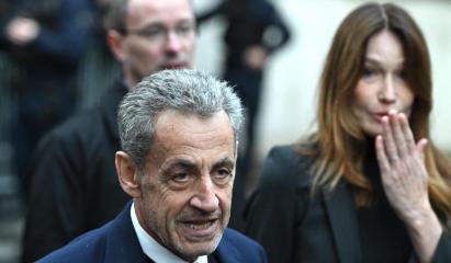 Nicolas Sarkozy, despre detenţia de 20 de zile: "Griul devora totul. Am căzut în genunchi să mă rog"