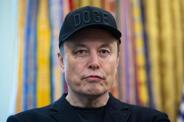 "UE ar trebui eradicată". Elon Musk, reacţie după amenda de 120 mil. € primită de platforma X pe care o deține