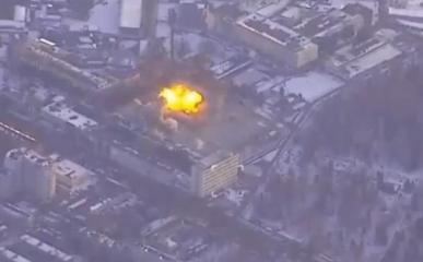 Ruşii au luat foc după ce Ucraina a lovit cu rachete Storm Shadow o fabrică de cipuri. Momentul atacului