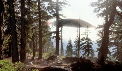 Surse: Donald Trump ar pregăti publicarea unor materiale care atestă existenţa extratereştrilor