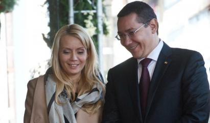 Fosta soţie a lui Ponta, după ce fiica lor nu a putut pleca din Oman: Au zis că nu dă bine să fie în avion