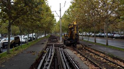 Linia tramvaiului 5 e gata 99%, dar se aşteaptă banii europeni. Refugiile, comandate din China