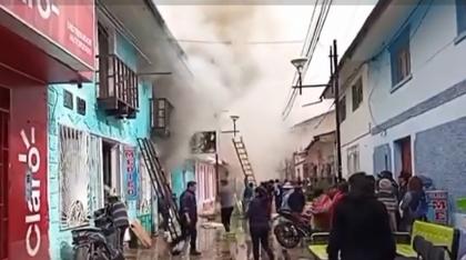 Tragedie în Peru: Zece studenți au murit arși de vii într-un restaurant cuprins de flăcări