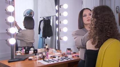Cât investesc româncele într-un machiaj profesional de Crăciun şi Revelion. Trendurile sezonului