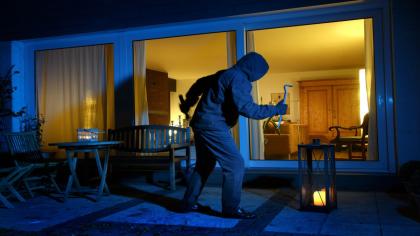 Ce trebuie să facem pentru a nu fi colindaţi de hoţi de Crăciun. Câteva reguli simple pentru a nu deveni ţinte