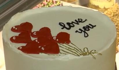 Torturi de Valentine’s Day 2026: Cât costă un kilogram și ce modele romantice aleg îndrăgostiții