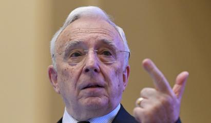 Mugur Isărescu anunță când ar putea trece România la Euro