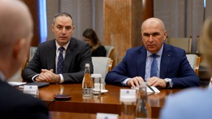 România se împrumută la cele mai mici dobânzi din ultimii ani, după decizia CCR privind pensiile speciale