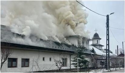 Incendiu violent la o mănăstire din Gorj în timpul unei slujbe de pomenire a fostei starețe