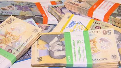 Cu cât va crește rata la un credit de 350.000 lei după saltul ROBOR cauzat de război