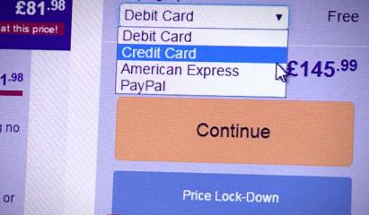 Cum ne ferim de capcanele online de 8 Martie. Escrocii folosesc "oferte irezistibile" la flori și bijuterii